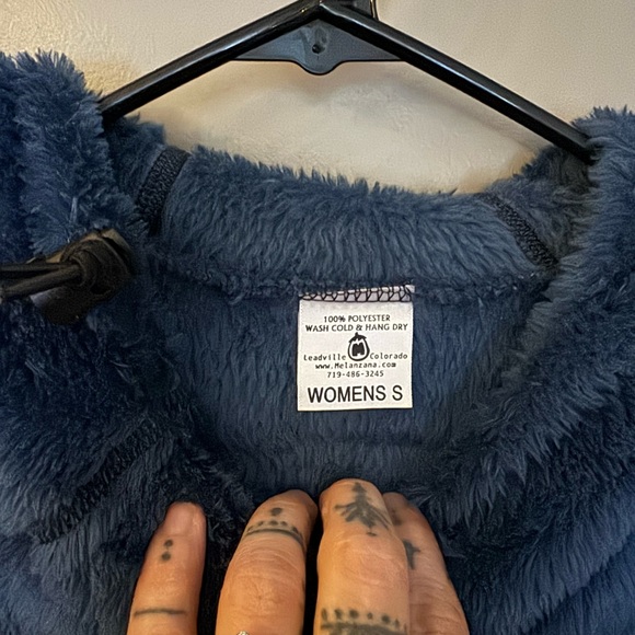 Women’s Size Small limited Melanzana 2022
Worn twice! Mint condition! - Picture 2 of 3